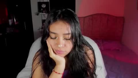 walton_abieca_ online show from October 8, 5:49 am