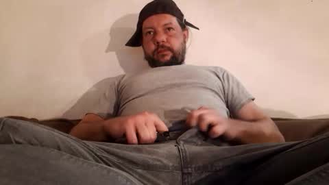 Snapshot of wand_dick chatting on February 27, 11:27 pm Luki69 online show from February 27, 11:27 pm