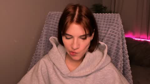 Snapshot of wanda_cooper chatting on December 8, 2:30 pm Zara online show from December 8, 2:30 pm