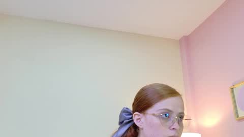 Wanda Robertss online show from October 16, 7:15 pm