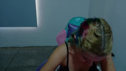 Wanda online show from February 2, 12:04 pm