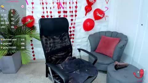 wanda online show from February 14, 6:29 pm