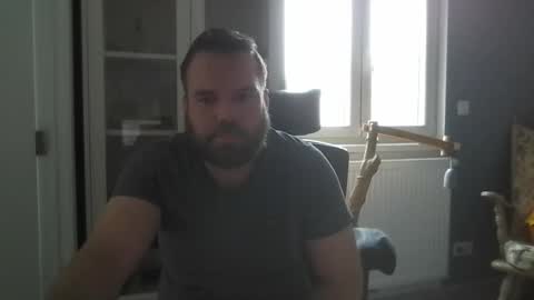 Snapshot of wanderlook chatting on January 12, 12:10 pm wanderlook online show from January 12, 12:10 pm