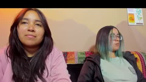 Waningrose  Lu online show from September 23, 9:40 pm