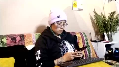 Waningrose  Lu online show from September 27, 10:26 pm