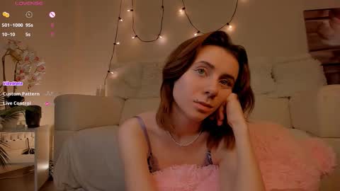 Snapshot of wanna_breed chatting on January 7, 3:14 pm Kate online show from January 7, 3:14 pm