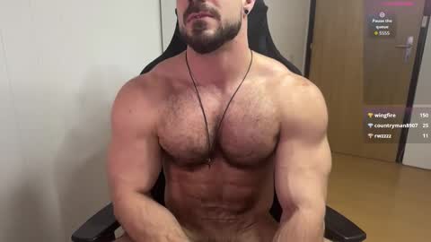 Snapshot of wannaseeyourface chatting on March 3, 6:03 pm new online show from March 3, 6:03 pm