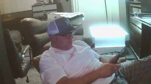 inittogetitin online show from December 2, 7:03 am