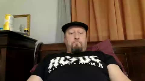 wantstoperform online show from January 11, 1:59 am