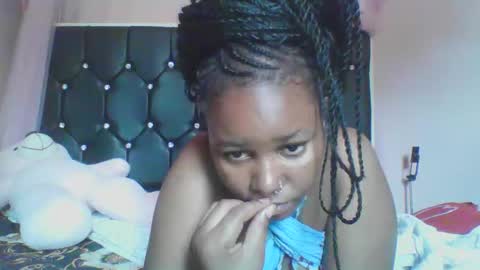 Snapshot of wapgirl22 chatting on April 9, 9:15 am wapgirl22 online show from April 9, 9:15 am