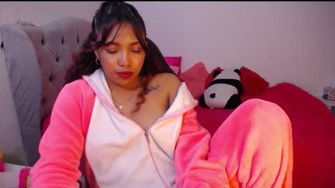 EMILY online show from March 10, 5:34 am