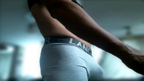 Snapshot of warlockkkkk chatting on October 23, 7:45 pm Gerard online show from October 23, 7:45 pm