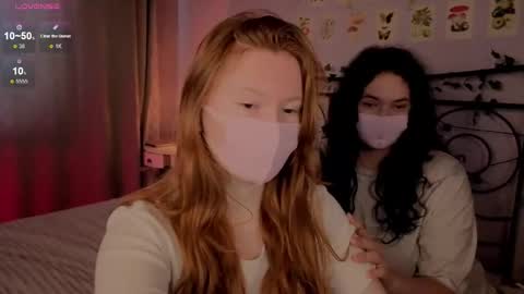 lira and flo online show from February 12, 7:58 am