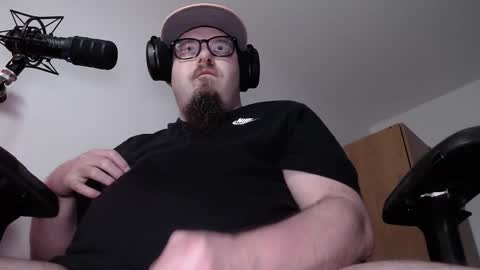 Snapshot of warno34 chatting on February 24, 6:44 am Warno online show from February 24, 6:44 am