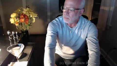 Snapshot of wasted_daze_ chatting on November 17, 11:21 pm wasted_daze_ online show from November 17, 11:21 pm