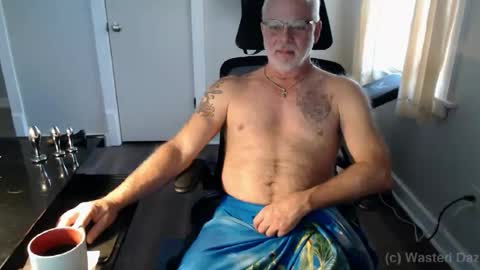 Snapshot of wasted_daze_ chatting on November 27, 2:52 pm wasted_daze_ online show from November 27, 2:52 pm