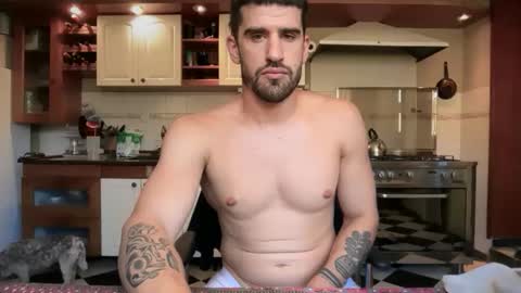 wearetwo online show from January 14, 4:56 pm