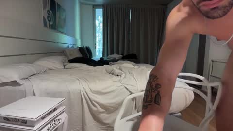 wearetwo online show from March 24, 2:00 pm