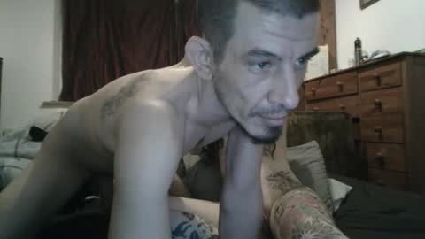 Snapshot of watchmeplay1988 chatting on April 3, 8:51 pm watchmeplay1988 online show from April 3, 8:51 pm