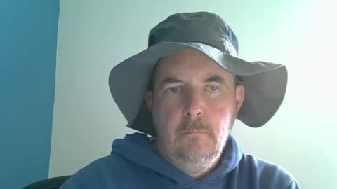 Davey online show from March 10, 11:10 am