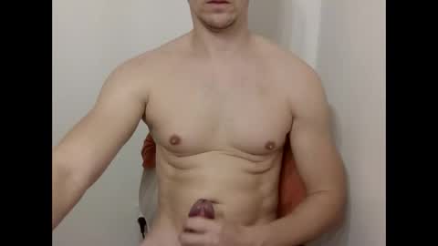 watchmyboltss online show from December 5, 4:14 pm