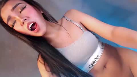 Isla Fox online show from September 27, 5:12 am