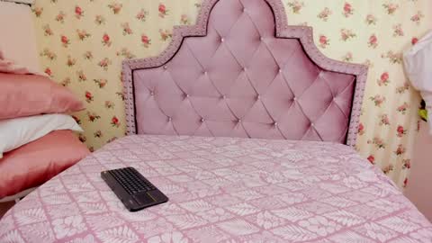 Snapshot of watson_crystal00 chatting on March 31, 1:33 pm Milf Latina online show from March 31, 1:33 pm