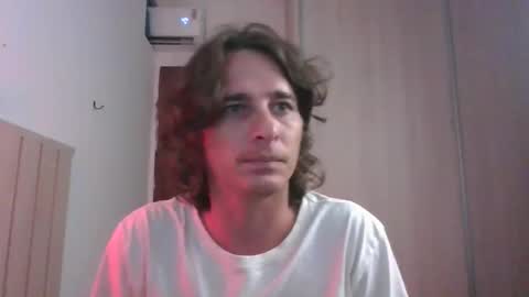 Snapshot of wave_boyy chatting on March 16, 2:28 am wave_boyy online show from March 16, 2:28 am