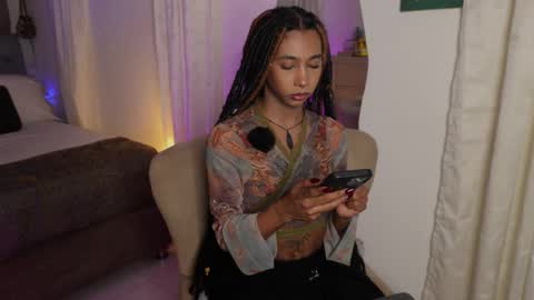 Wayuu Goddess  3 online show from May 4, 8:38 pm