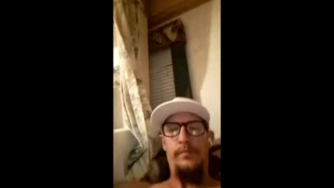 Snapshot of wboy88888 chatting on April 12, 3:11 am wboy88888 online show from April 12, 3:11 am