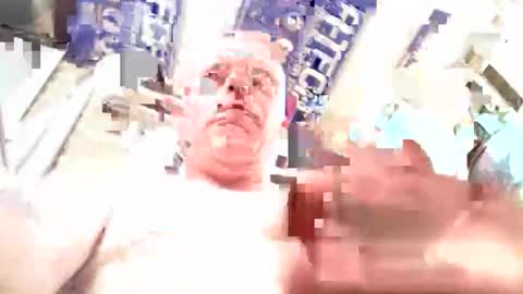 wcnmail24 online show from October 31, 7:37 pm