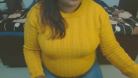 Snapshot of we_are_indian chatting on February 9, 6:43 am khushiwife kabirhubby kavyasexy gf online show from February 9, 6:43 am