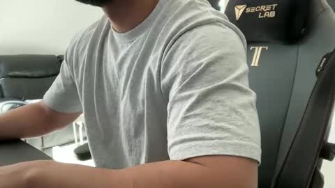 Snapshot of weaponx1 chatting on October 2, 10:17 pm Weapon X online show from October 2, 10:17 pm