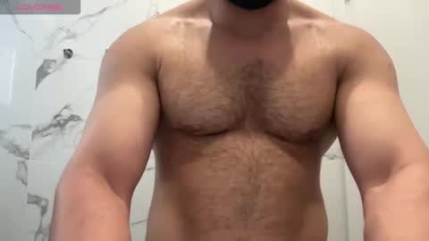 Snapshot of weaponx1 chatting on October 6, 5:38 am Weapon X online show from October 6, 5:38 am