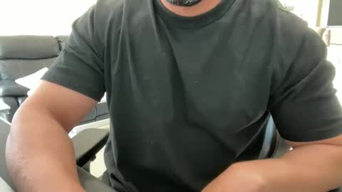 Snapshot of weaponx1 chatting on October 31, 1:28 am Weapon X online show from October 31, 1:28 am