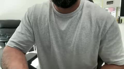 Snapshot of weaponx1 chatting on December 16, 10:59 pm Weapon X online show from December 16, 10:59 pm