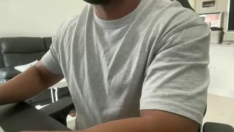 Snapshot of weaponx1 chatting on January 16, 2:15 am Weapon X online show from January 16, 2:15 am