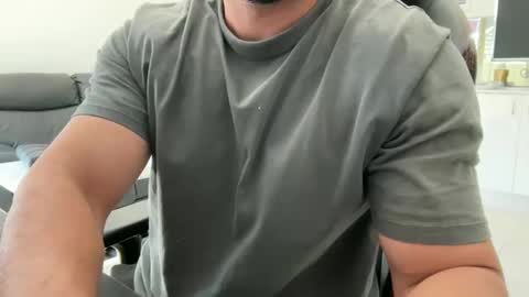 Snapshot of weaponx1 chatting on February 4, 12:16 am Weapon X online show from February 4, 12:16 am