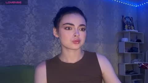 Alice online show from March 27, 3:34 pm