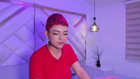 Snapshot of webcamaddicts chatting on September 13, 3:50 am felipe and alejandra online show from September 13, 3:50 am