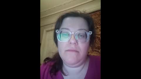 Snapshot of webgirl2 chatting on October 11, 9:24 pm Marina online show from October 11, 9:24 pm