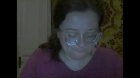 Snapshot of webgirl2 chatting on November 11, 4:18 pm Marina online show from November 11, 4:18 pm