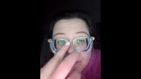 Snapshot of webgirl2 chatting on February 8, 2:42 pm Marina online show from February 8, 2:42 pm