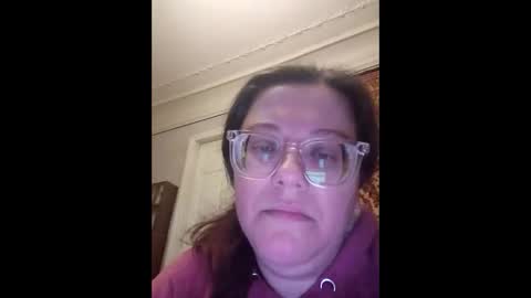 Snapshot of webgirl2 chatting on February 9, 4:00 pm Marina online show from February 9, 4:00 pm