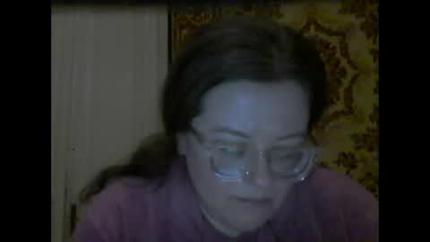 Snapshot of webgirl2 chatting on February 11, 9:53 pm Marina online show from February 11, 9:53 pm