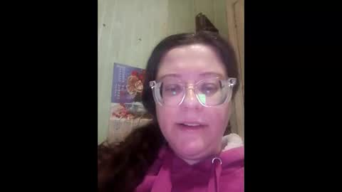 Snapshot of webgirl2 chatting on February 12, 2:56 pm Marina online show from February 12, 2:56 pm