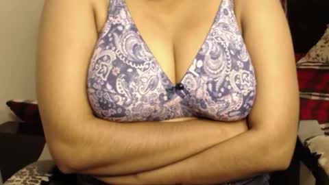 mina online show from January 19, 10:41 am