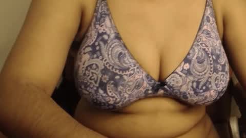 mina online show from March 3, 8:59 pm