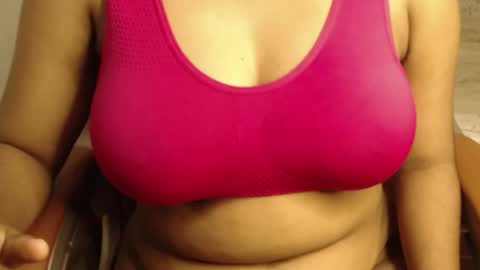 Snapshot of webshowxxx chatting on April 13, 6:41 am mina online show from April 13, 6:41 am