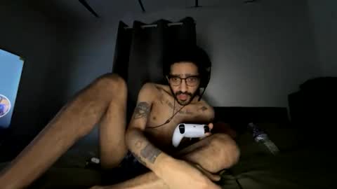 ShootingWebs online show from January 9, 5:32 am